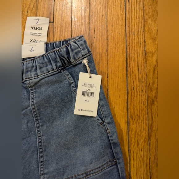 **** FOR TRADE DO NOT BUY**** dex artic vintage wash high rise joggers - Picture 3 of 3